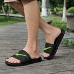 Nike Comfort Slides Logo - Green